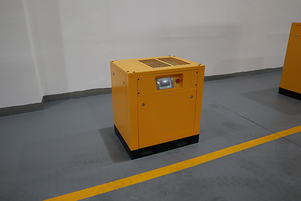 Industry air compressor suitable for mining operations with durable outdoor casing
